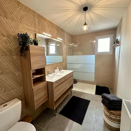 La Chill * Port-en-Bessin-Huppain